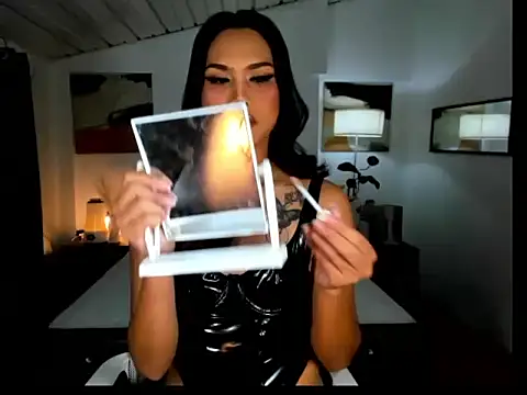 CallaWang online show from January 5, 6:00 pm