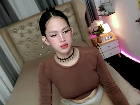 Iwantreallove 143 online show from June 18, 9:08 pm