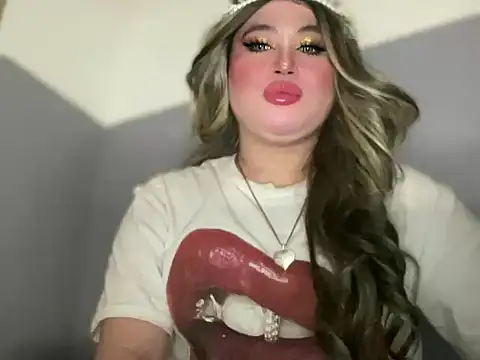 Naughtyrosecum online show from October 18, 5:05 pm