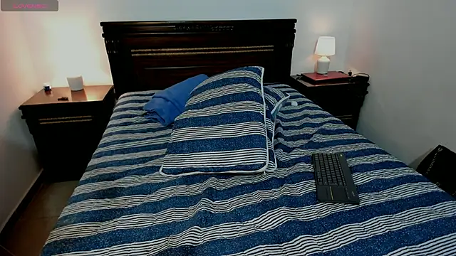 Victoriaa Adams online show from November 24, 1:57 pm