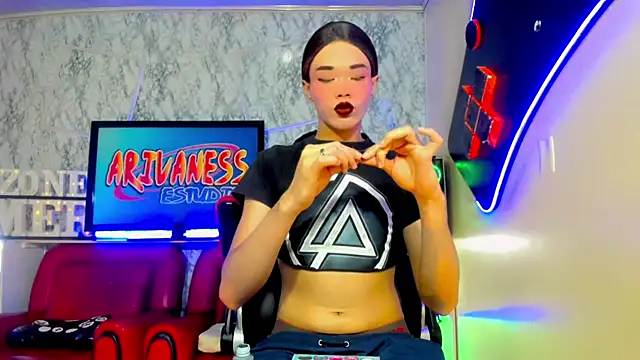 Madison Mujica online show from November 13, 11:41 am