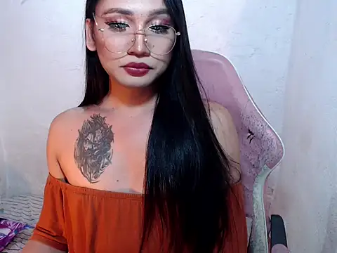 Iringitom16 online show from February 4, 6:12 pm