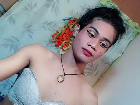 bellalot online show from February 13, 9:38 am