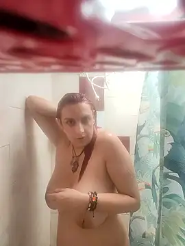 angel  red  online show from January 12, 3:30 pm