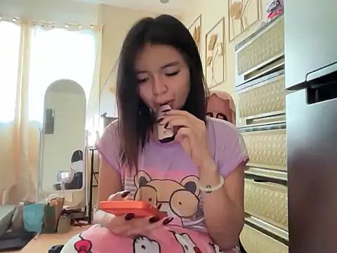 Sweetcummer laura online show from January 14, 12:52 am