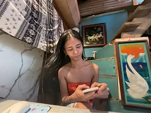 asya chris online show from April 21, 1:18 am