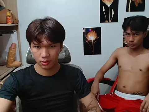 YourPrettyCum Alyja online show from April 24, 4:43 pm