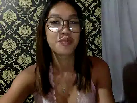 your wifey online show from September 22, 3:06 pm