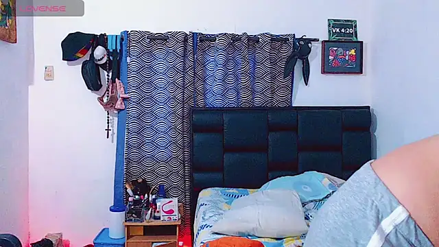 Azley sweet online show from November 12, 2:05 pm