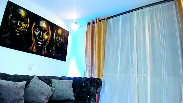  Mia Pink  online show from January 6, 3:32 am