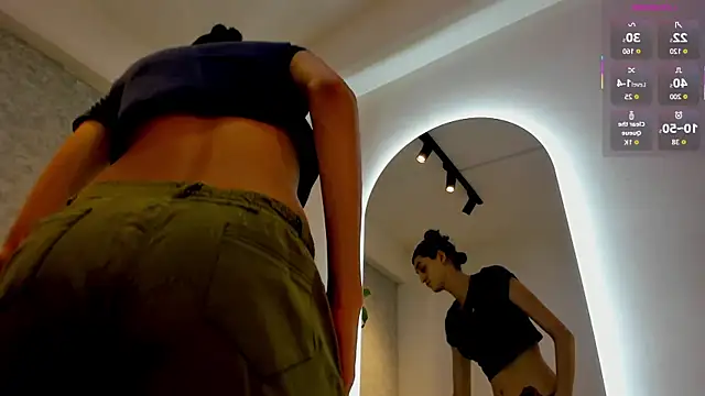 lily cash1 online show from March 23, 11:48 am