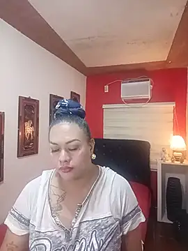 EmmaKantutera online show from August 1, 2:40 pm
