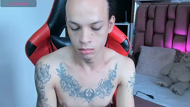 sara slut21 online show from March 18, 6:06 pm