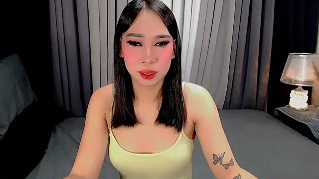 Snapshot of kisha_greyson chatting on October 30, 1:59 am kisha greyson online show from October 30, 1:59 am