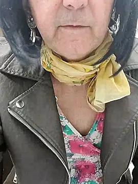 Emily de Carla online show from January 7, 3:15 pm