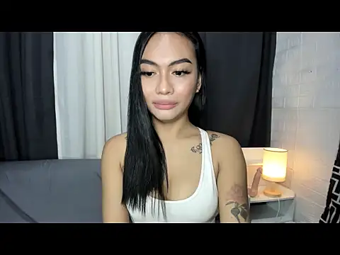 sexylovesappira online show from September 11, 8:50 pm