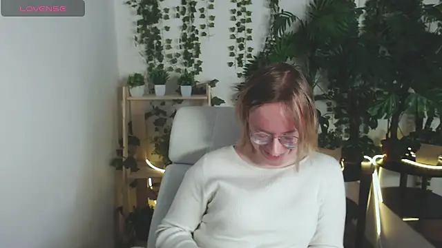 Amanda Butlerr online show from December 19, 10:09 am