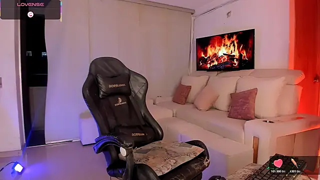 BadRose24 online show from February 20, 11:40 pm