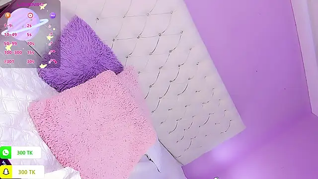 DaniielaV online show from December 20, 2:34 pm