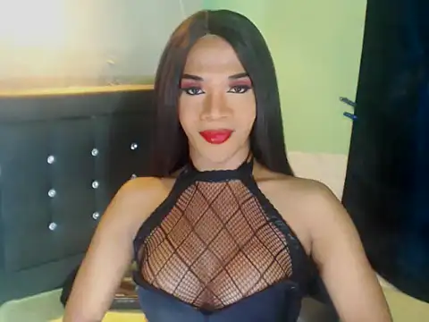 Snapshot of GoldenCumTYRA chatting on September 28, 12:15 pm GoldenCumTYRA online show from September 28, 12:15 pm