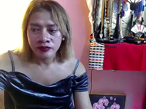 Gddss Cummer online show from November 18, 4:18 pm