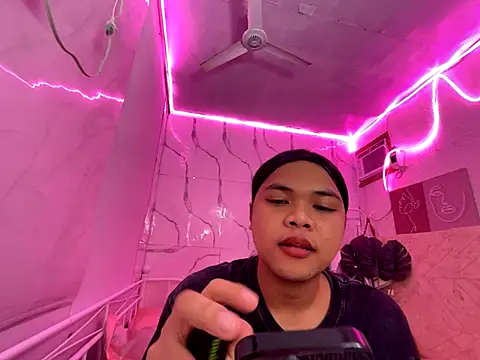 Sassy lenarxx online show from November 9, 11:16 pm