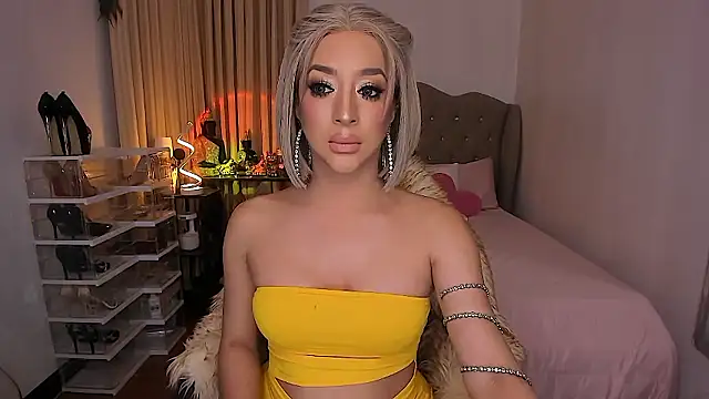 Dream Goddess online show from January 14, 10:24 am