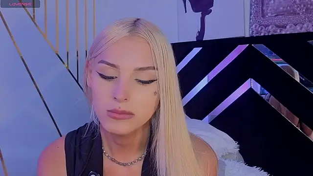 Angel-dragun online show from April 14, 3:11 am