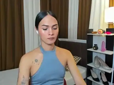 Sedictive Samantha online show from November 13, 7:28 am