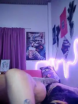 foxylena latinalicious69 online show from October 4, 12:39 pm