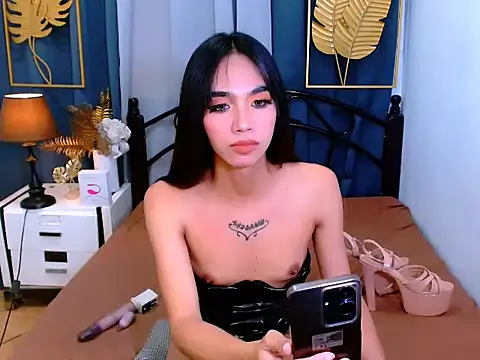 Snapshot of Elisse_Celestial chatting on October 11, 3:53 am Elisse Celestial online show from October 11, 3:53 am