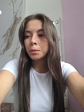 EmmaValencia  online show from January 13, 7:33 pm