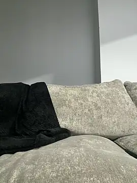 Victoria6989 online show from February 6, 11:10 pm