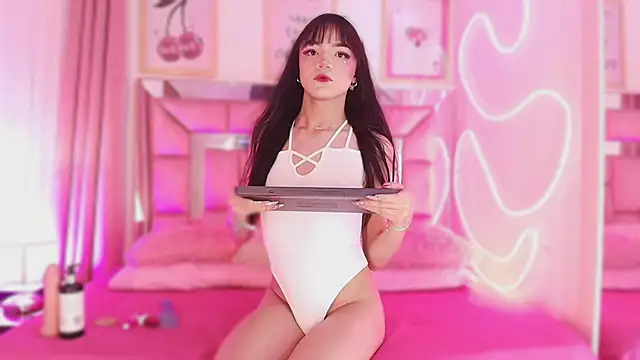 Nefera Noxx online show from December 23, 3:55 am