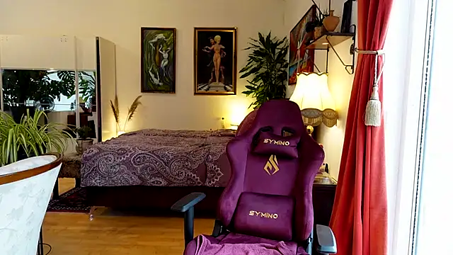 bianca bellamy online show from November 25, 9:11 am