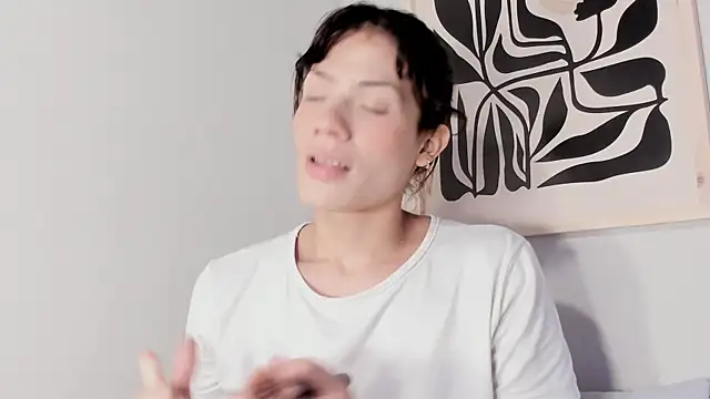 KassMonroe online show from March 30, 8:10 pm