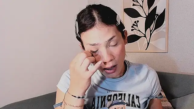 KassMonroe online show from April 16, 8:09 pm