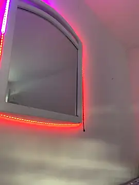 La-Gatiita-trans online show from April 16, 10:01 pm