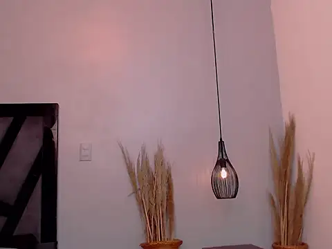 Amelia Brixton online show from October 22, 5:42 am