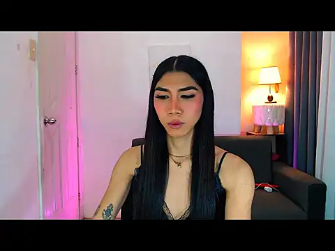 tsgorgeousmargaux online show from November 26, 3:36 pm