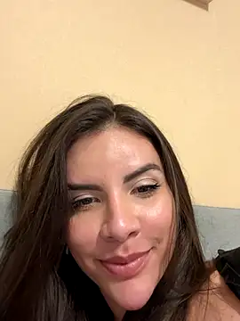 Thaylla sophiiia online show from October 27, 4:48 pm