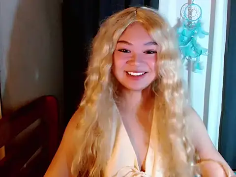 lustfullakim online show from November 10, 9:38 pm