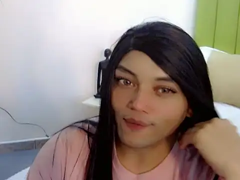 sebastian cruz  online show from January 7, 7:06 pm