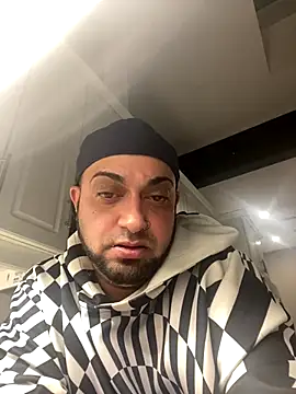 juicythickclit69 online show from November 17, 5:40 am