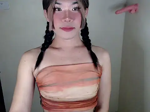 dazzlingcarol online show from February 18, 10:23 am