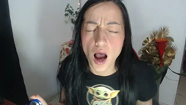 Megan-love1 online show from November 13, 3:16 am