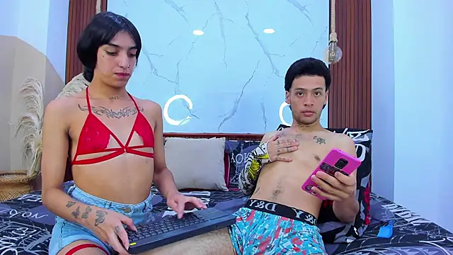 Loversinfire2 online show from February 26, 9:53 pm