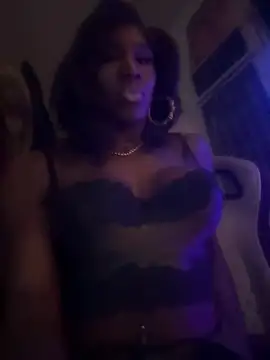 Motherbigbus online show from January 9, 2:55 pm