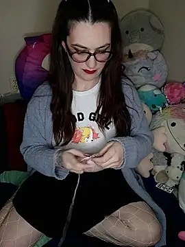 LaylaLucis online show from January 19, 5:49 am