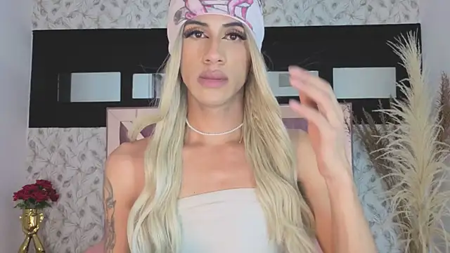 megan lenon online show from February 5, 8:03 pm